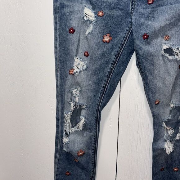Lucky Brand floral embroidery distressed jeans skinny size 00/24. - Picture 3 of 7